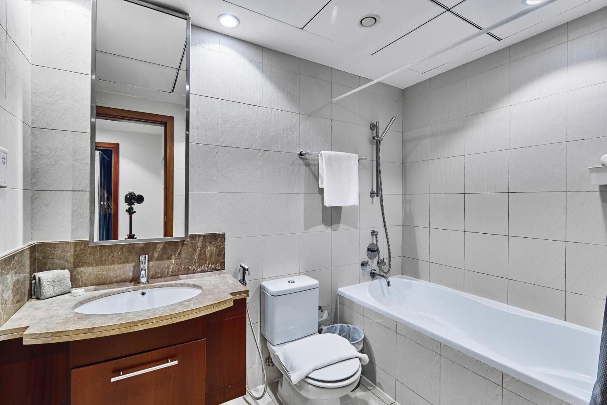 Shukran Homes Lux 1Br With Fountains View Dubai Eksteriør billede